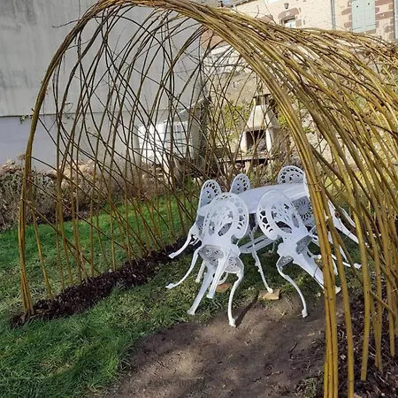 Апартаменты D'une Avec Terrasse Et Wifi A Sur Sarthe *